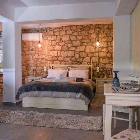 فيلا Coastal Stone Hideaway With Stunning Scenery Kitriaí المظهر الخارجي الصورة